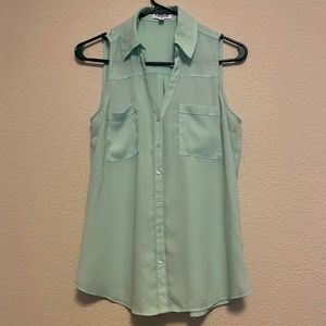 Express sleeveless portofino shirt